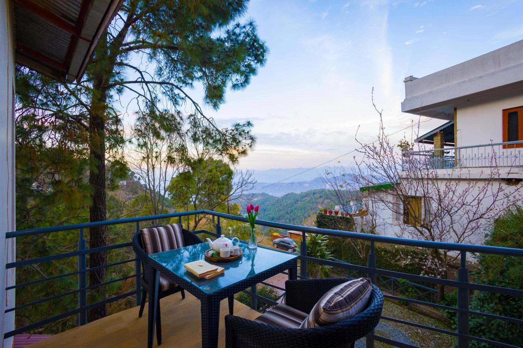 Alaya Stays Mehar Villa - 3 Bhk With Garden & Scenic Views Kasauli Exterior foto