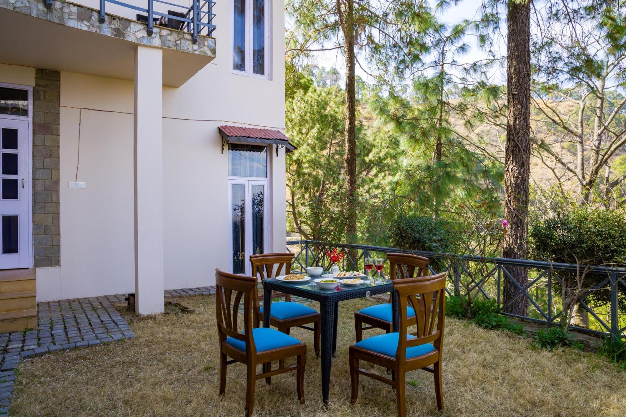 Alaya Stays Mehar Villa - 3 Bhk With Garden & Scenic Views Kasauli Exterior foto